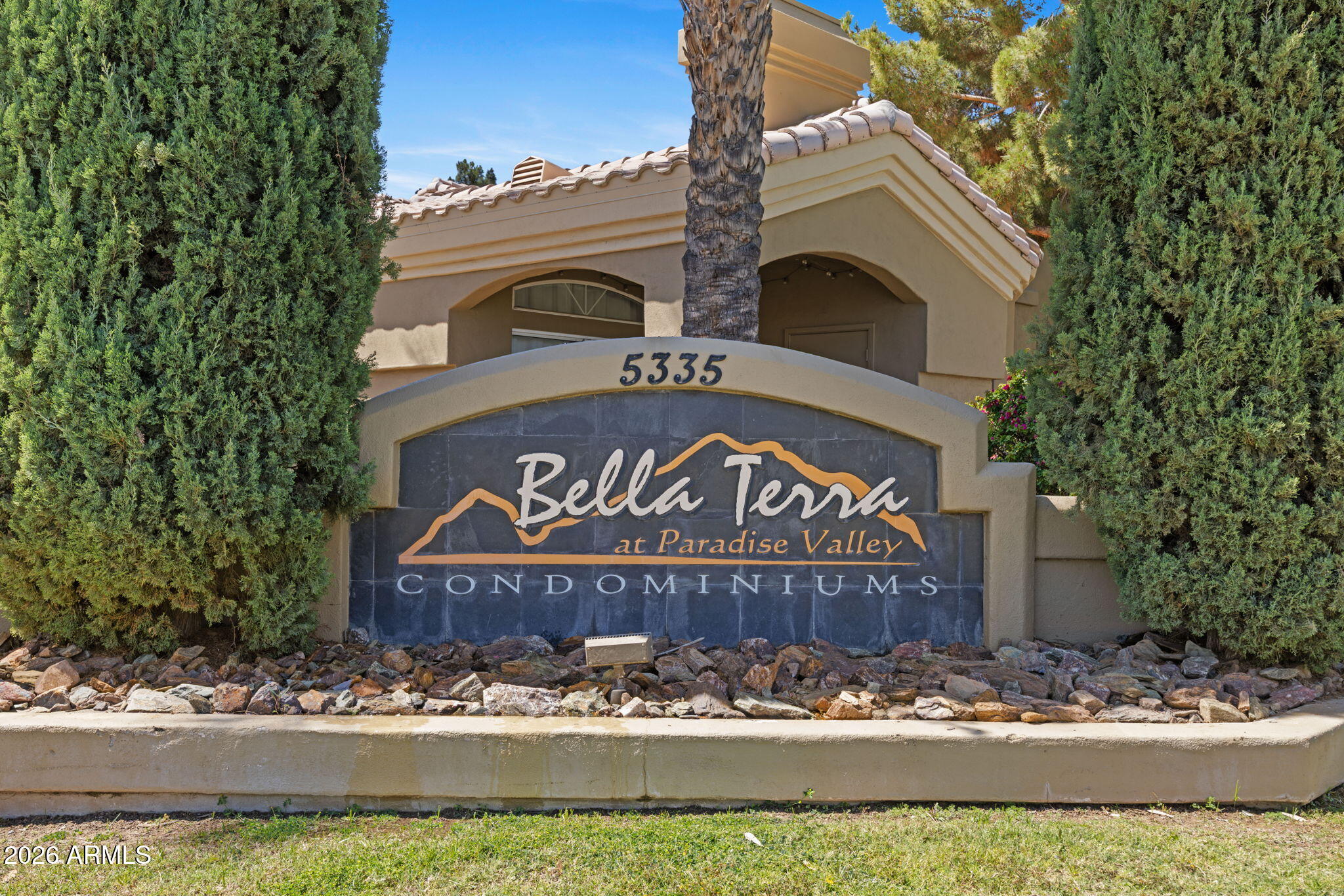 5335 E Shea Boulevard 1079