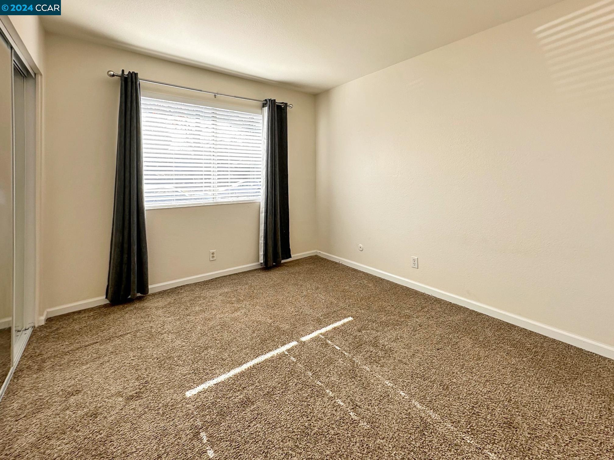 1453 Del Rio Cir # A