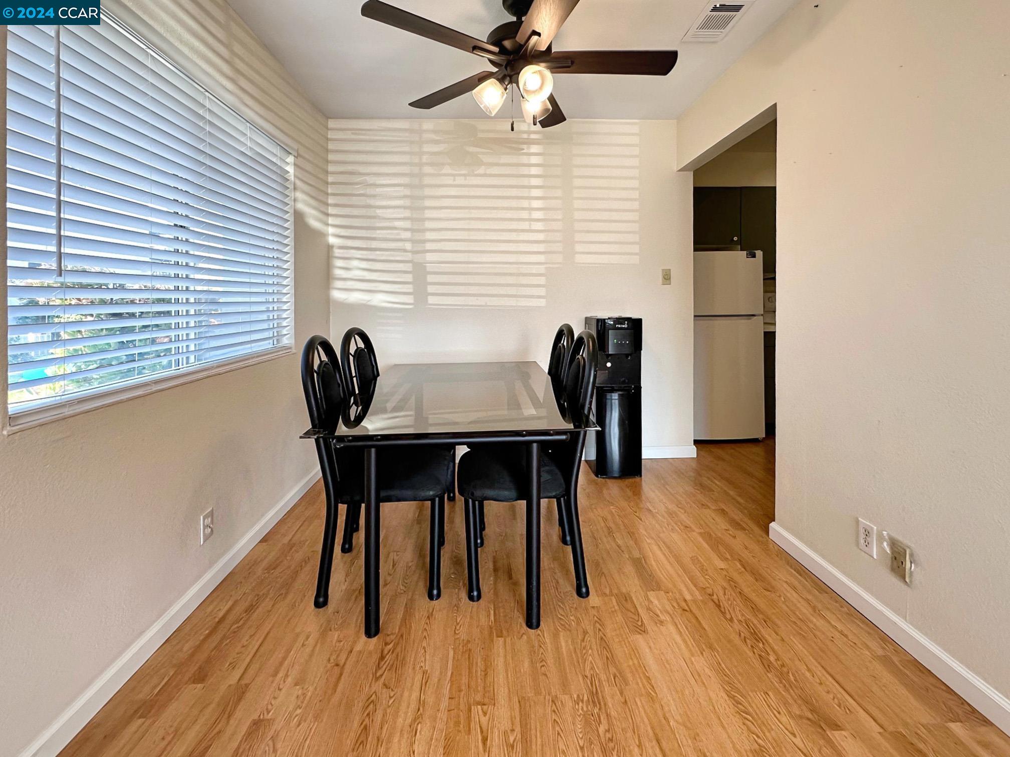 1453 Del Rio Cir # A