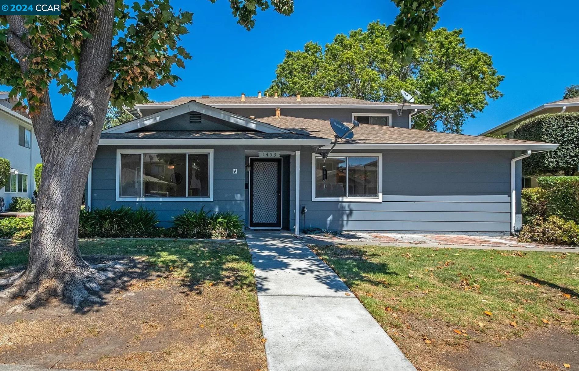 1453 Del Rio Cir # A