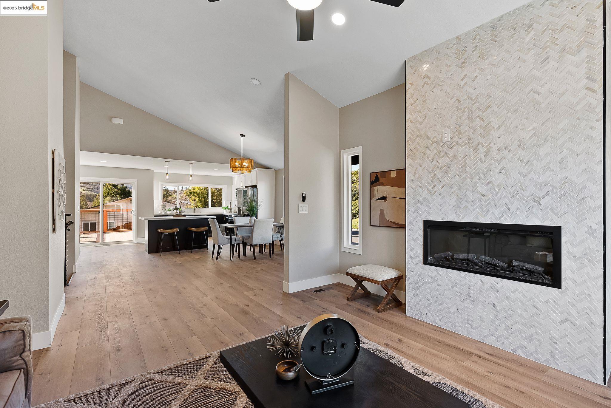6510 Longwood Ct
