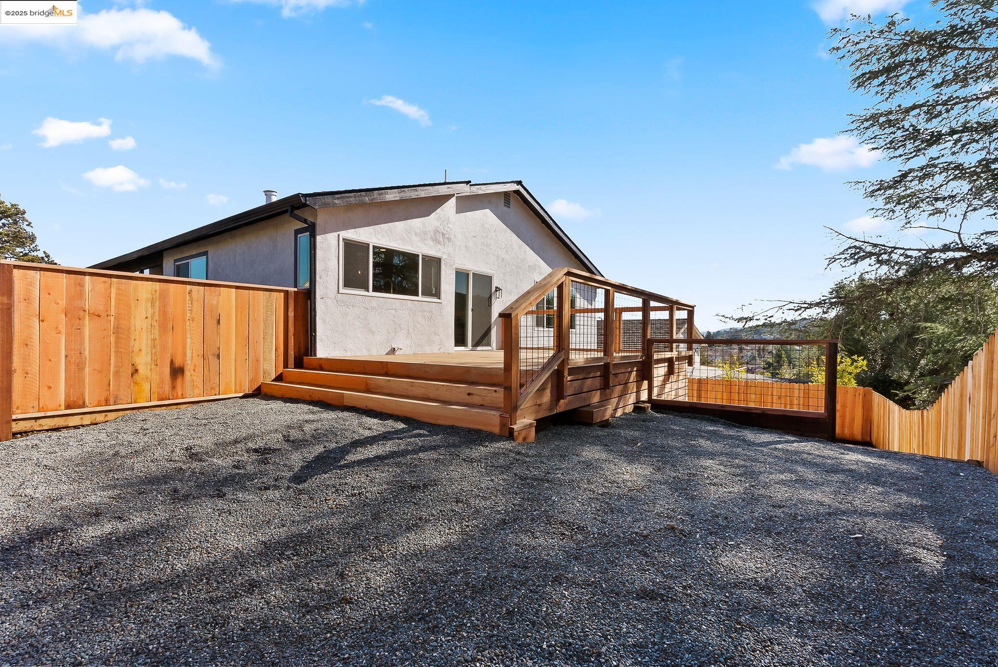 6510 Longwood Ct