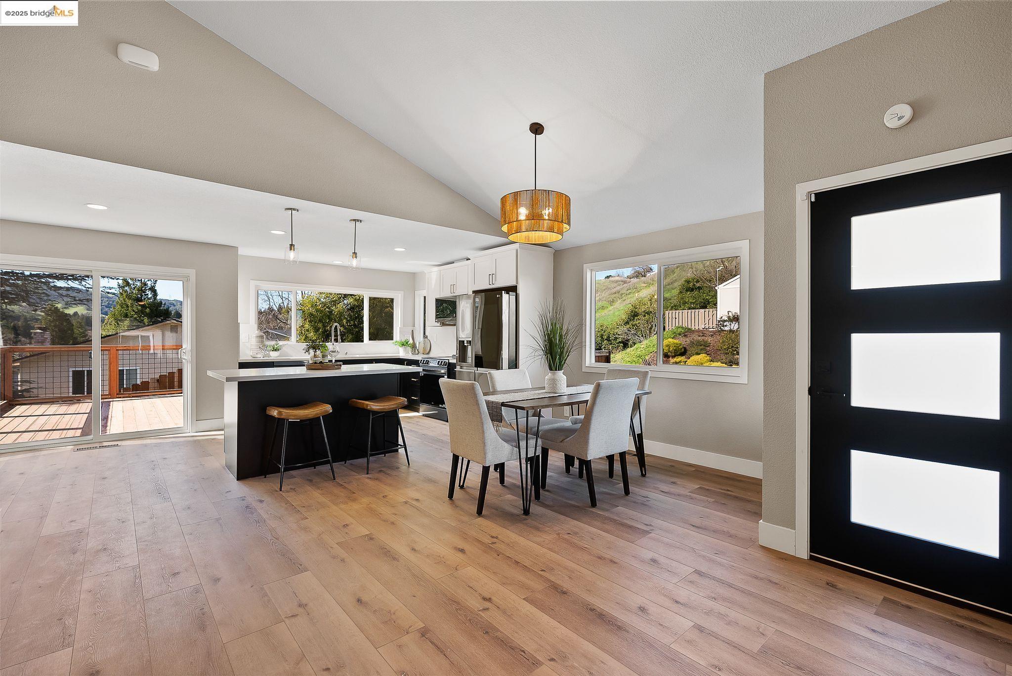 6510 Longwood Ct