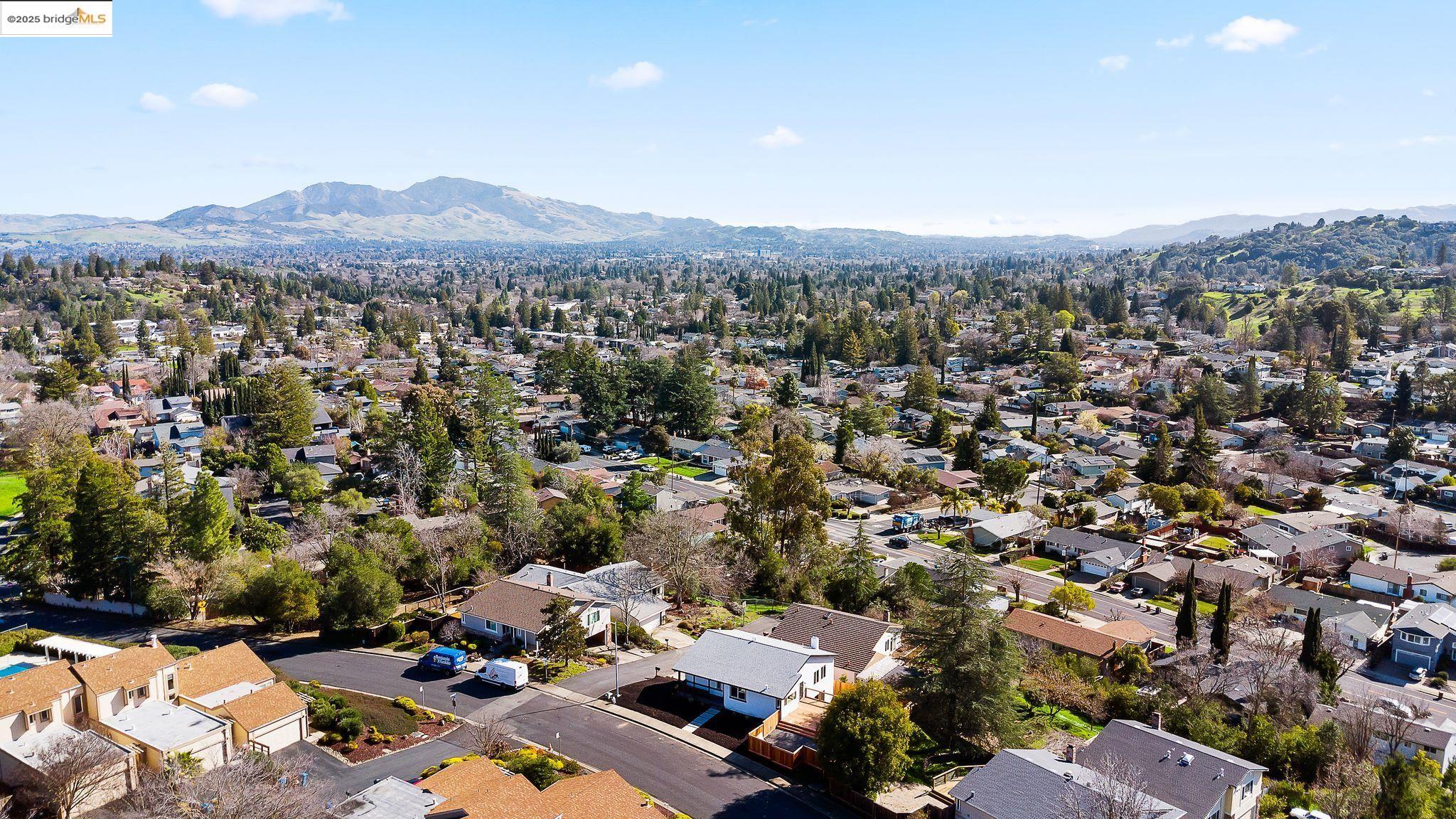 6510 Longwood Ct