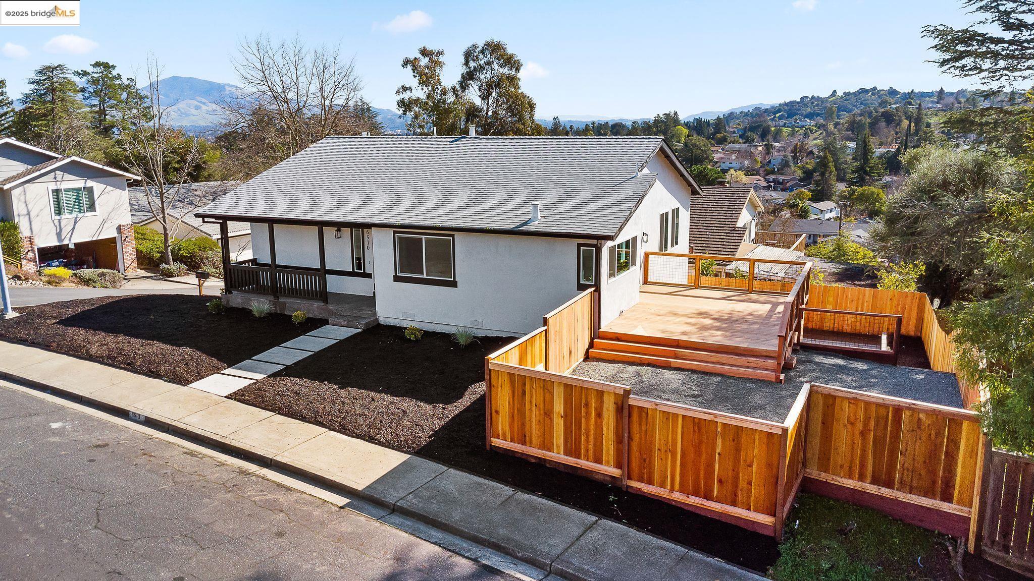 6510 Longwood Ct