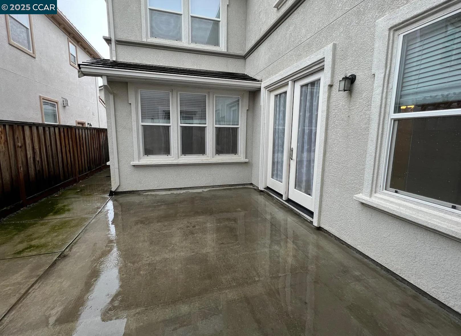 911 madrone ave