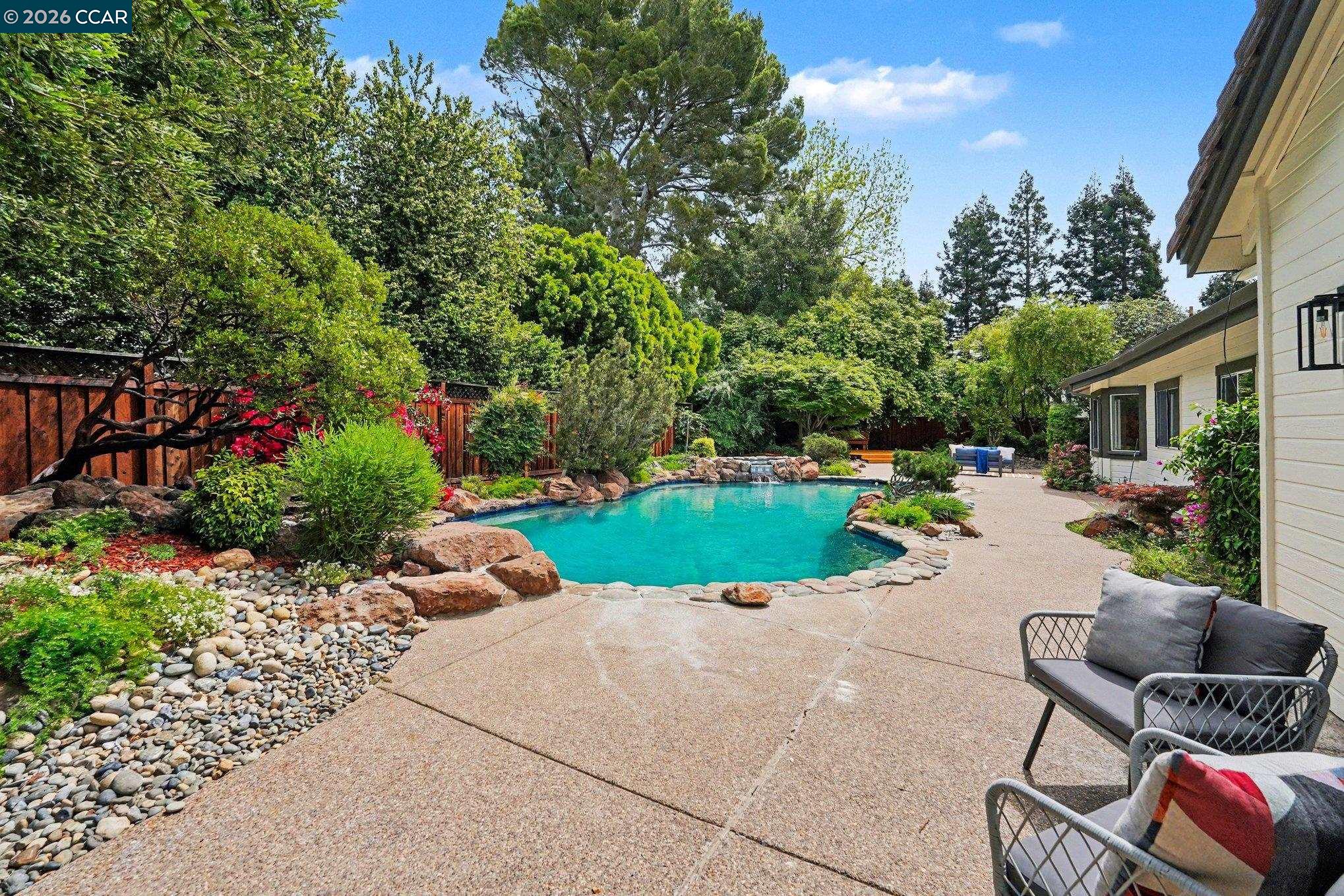 1172 Flowerwood Pl