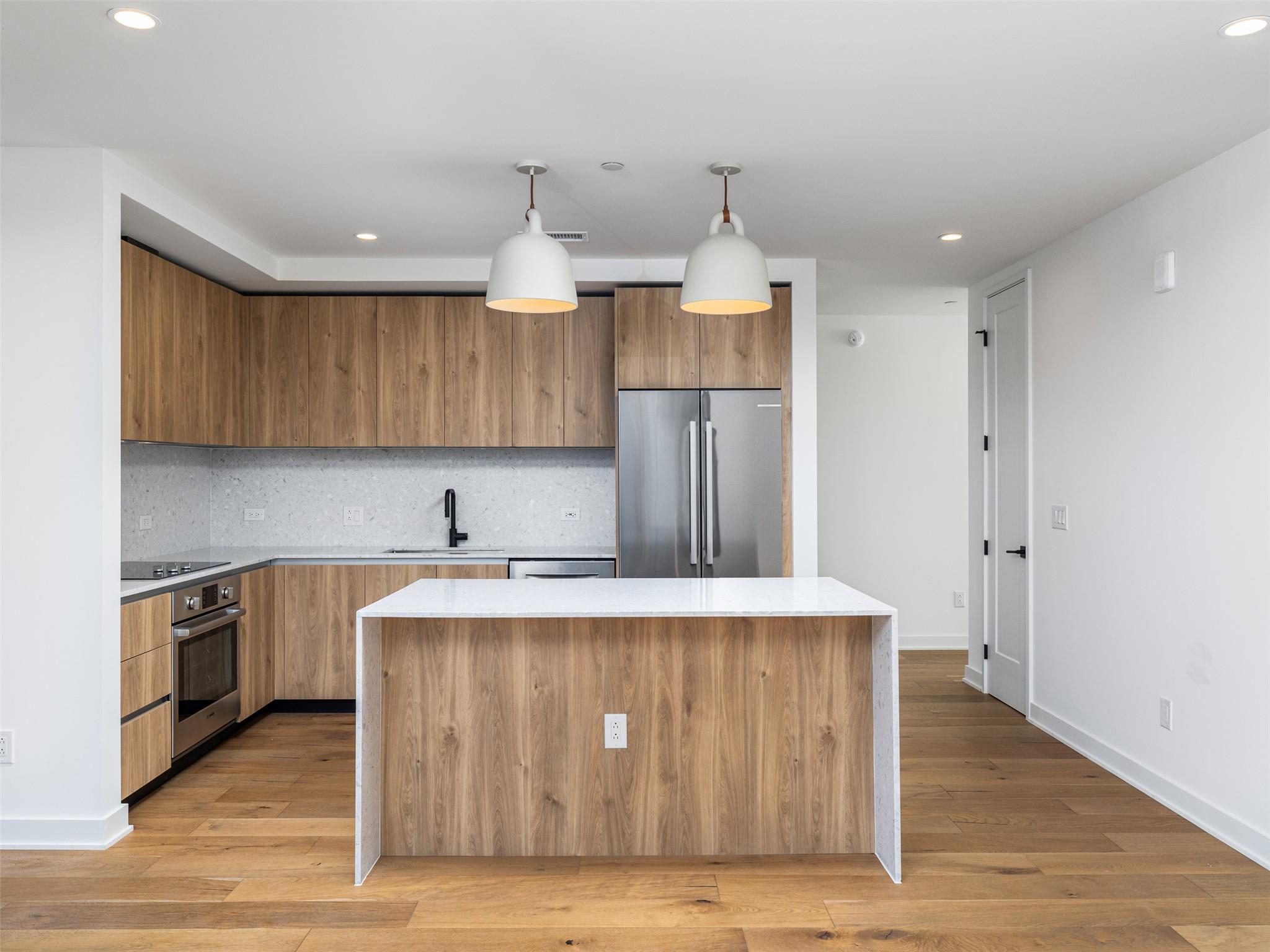 84 East Ave # 1609