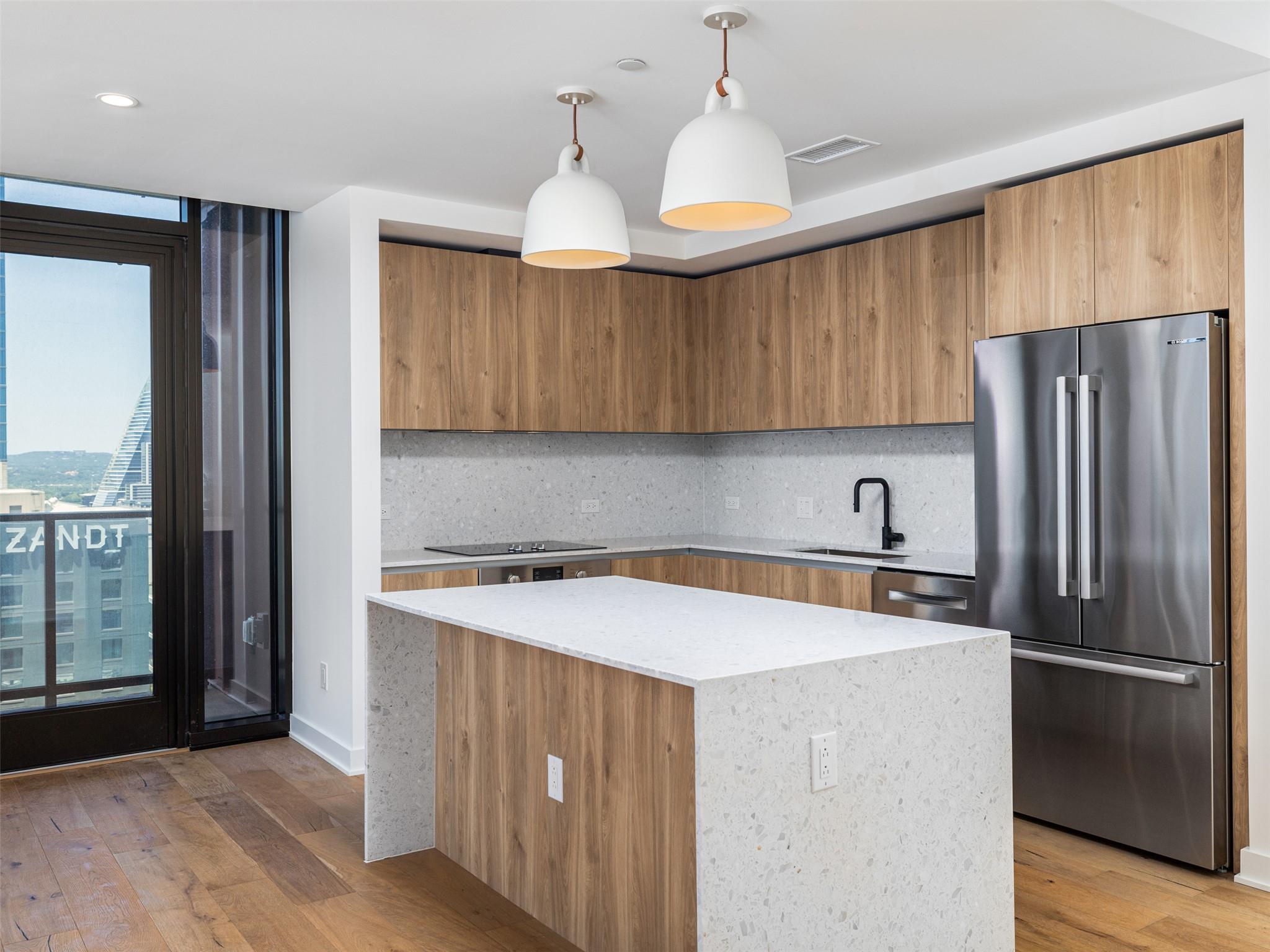 84 East Ave # 1609