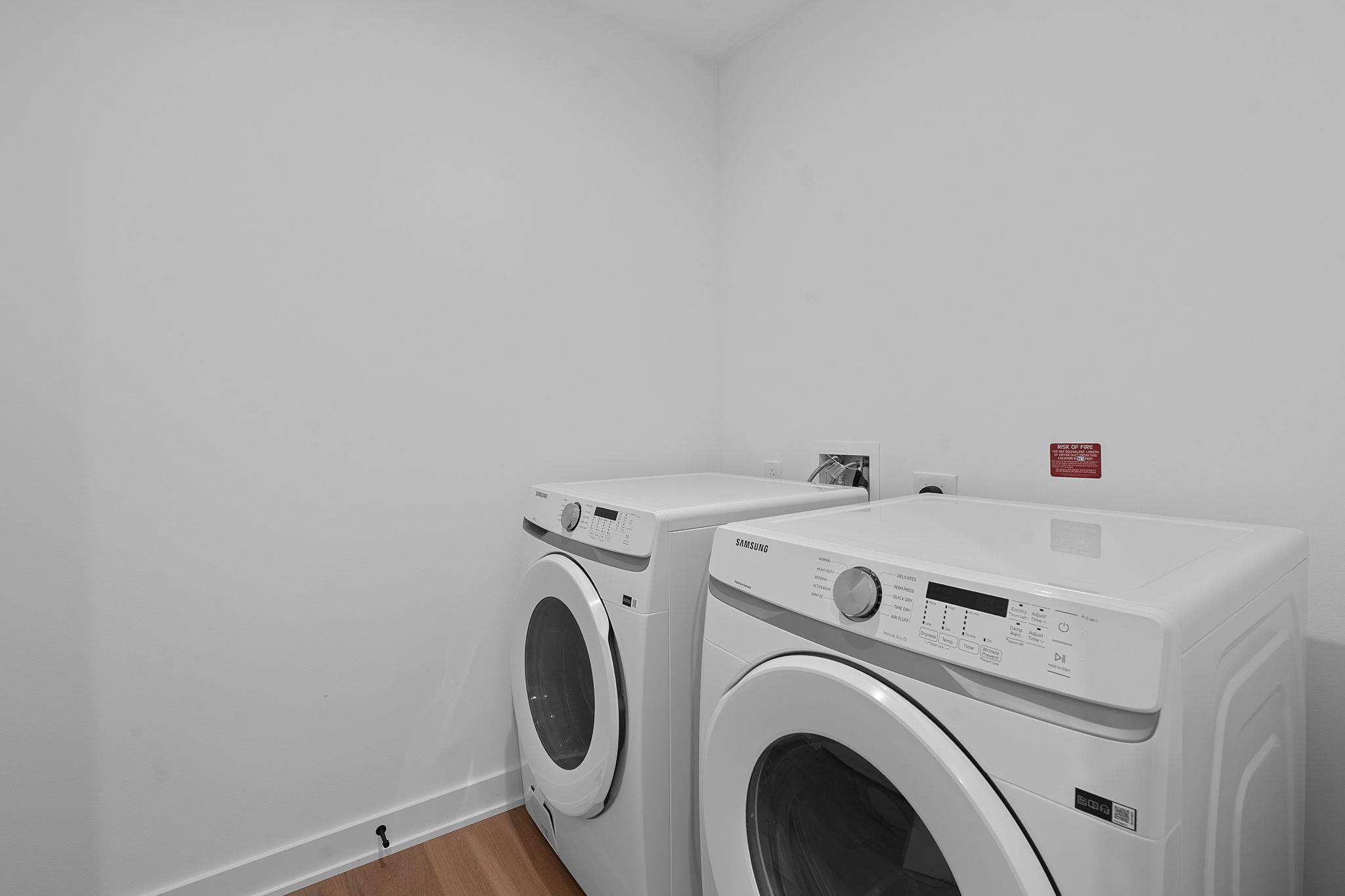 84 East Ave # 1401