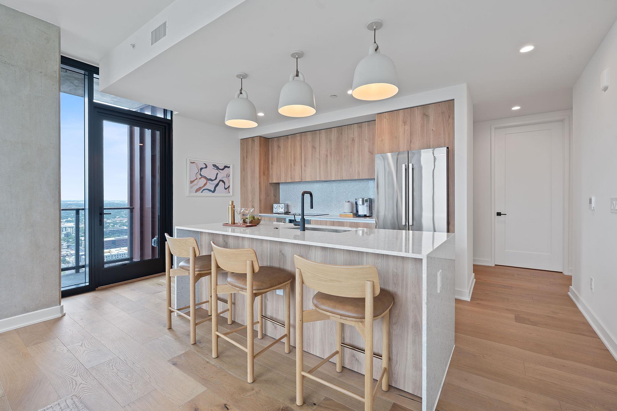 84 East Ave # 1401