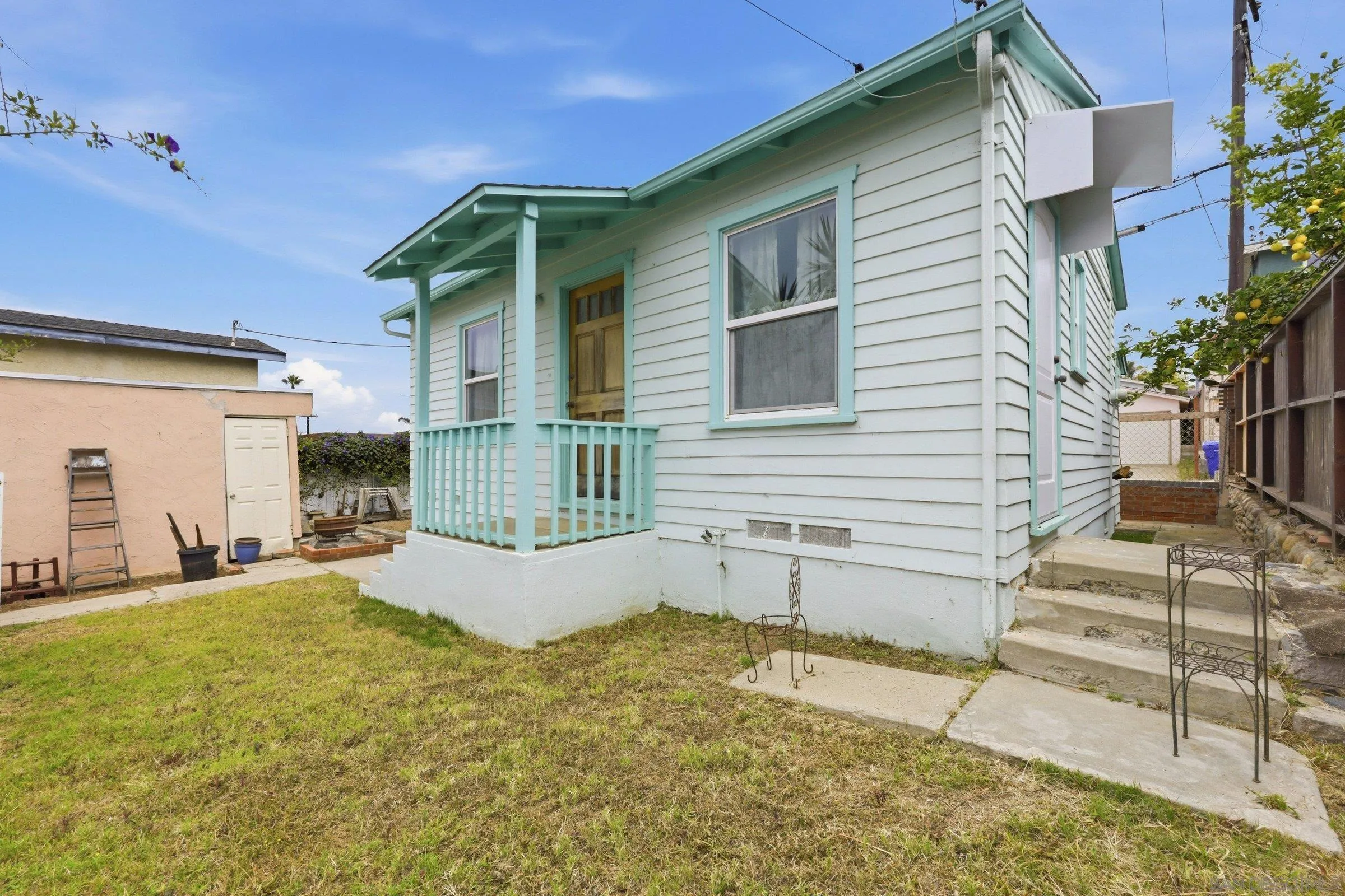 4612-14 Bermuda Ave