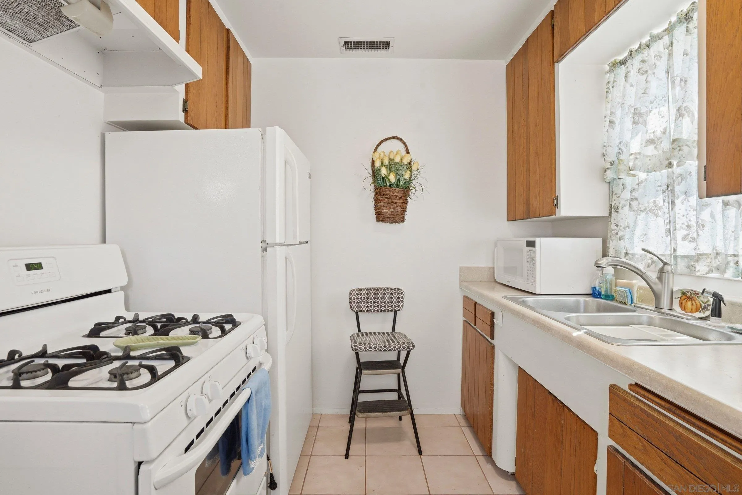 4612-14 Bermuda Ave