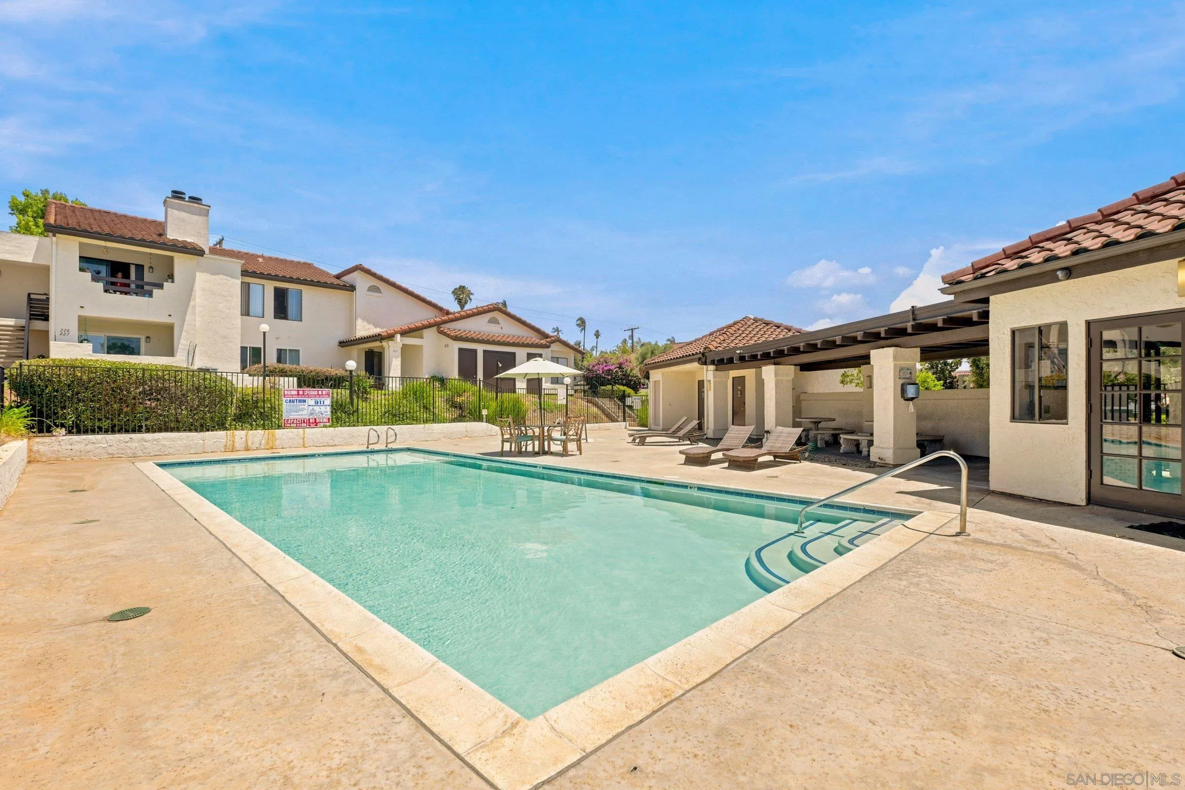 2425 Cranston Drive #10