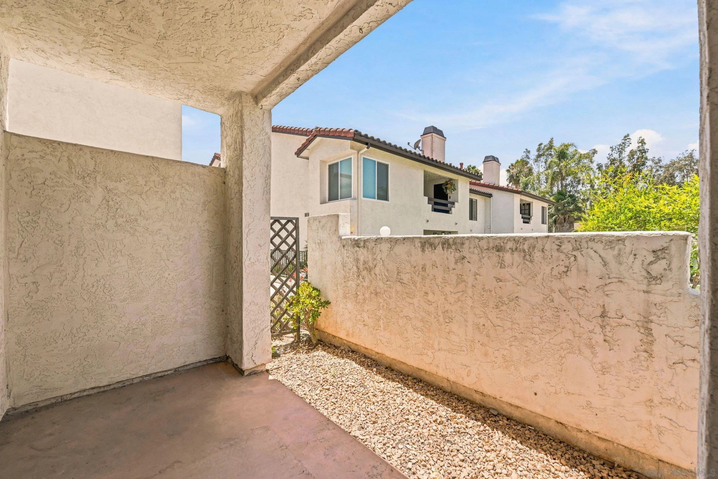 2425 Cranston Drive #10