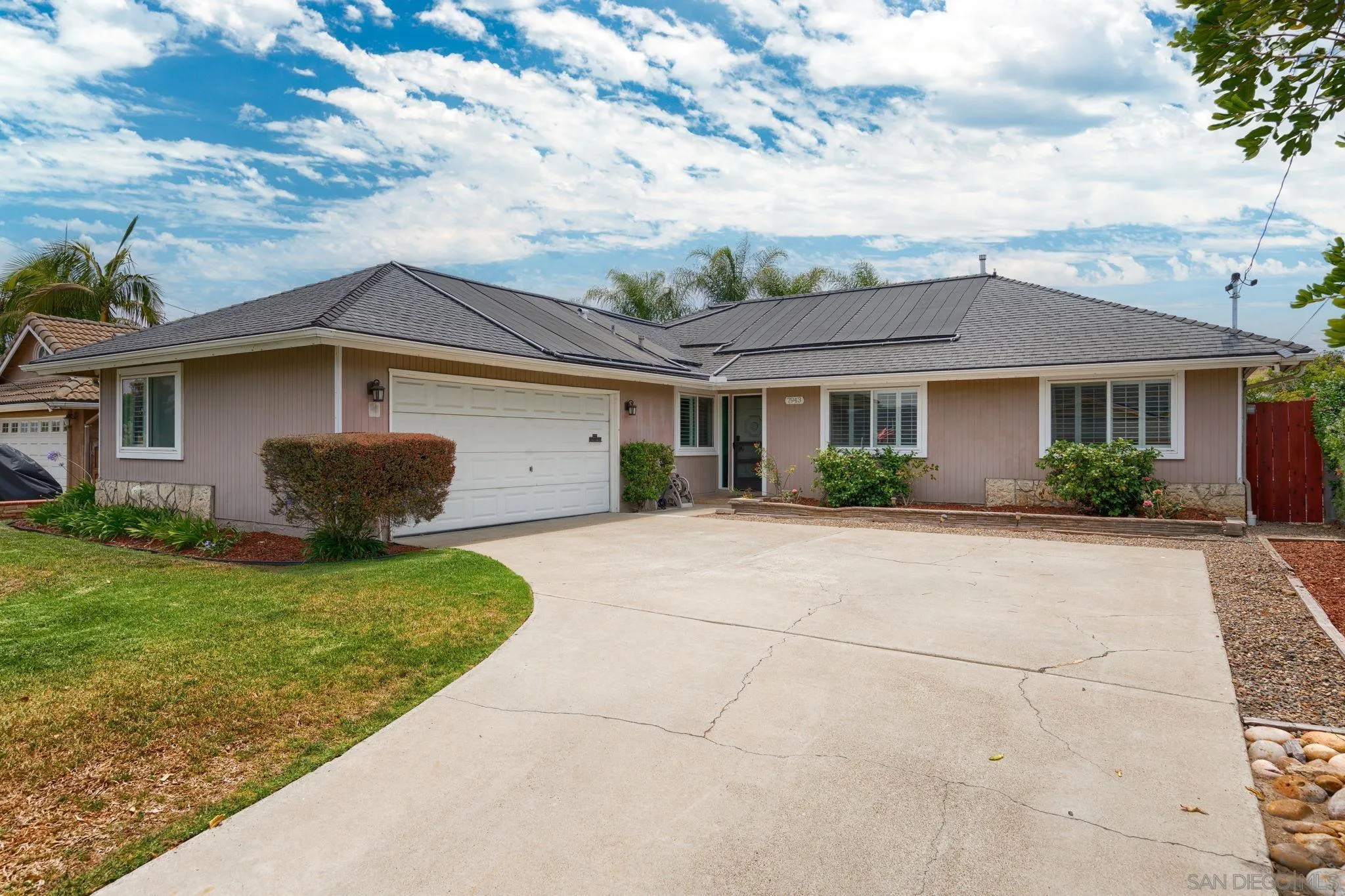 7943 June Lake Dr.