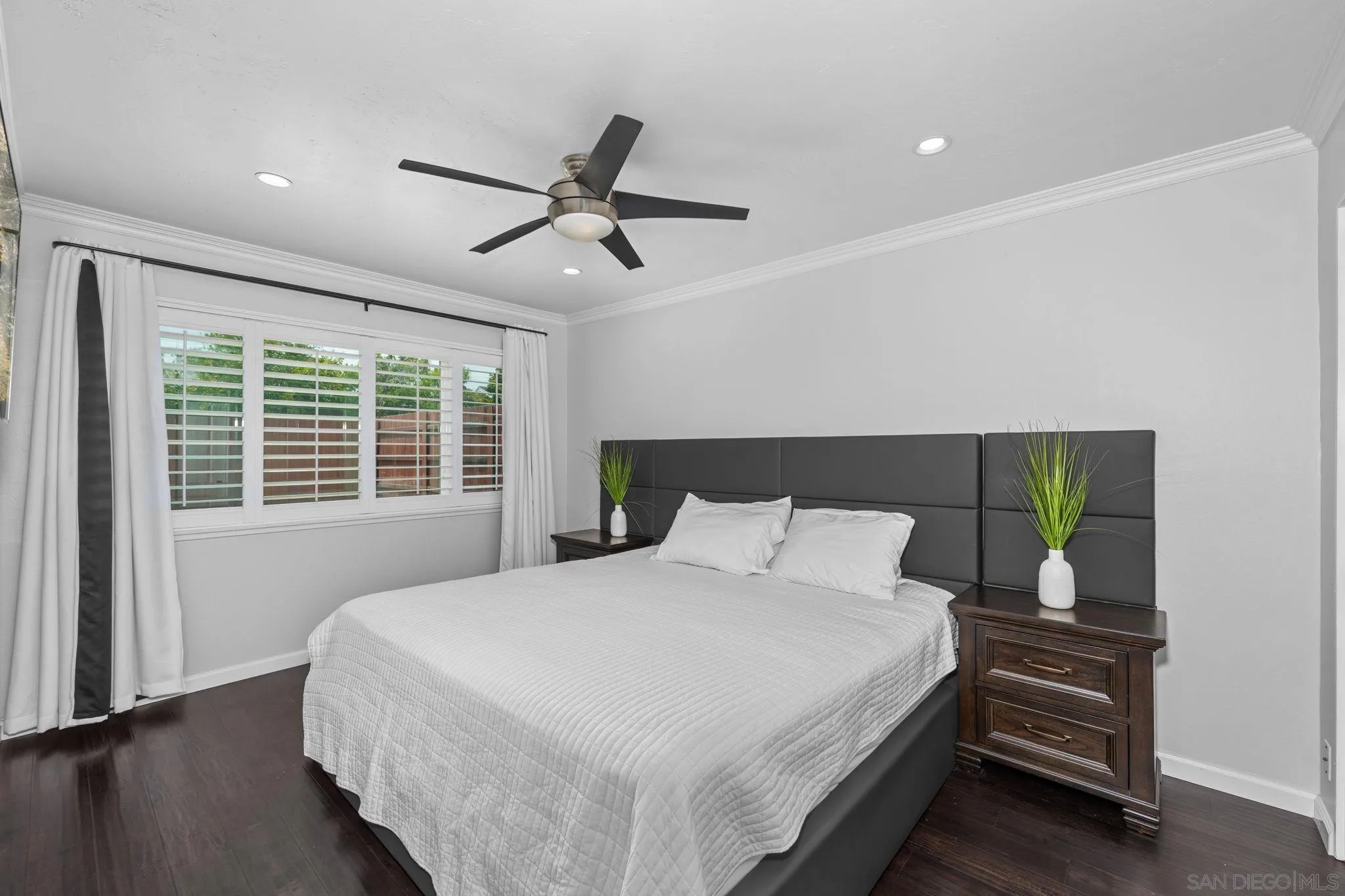 7943 June Lake Dr.