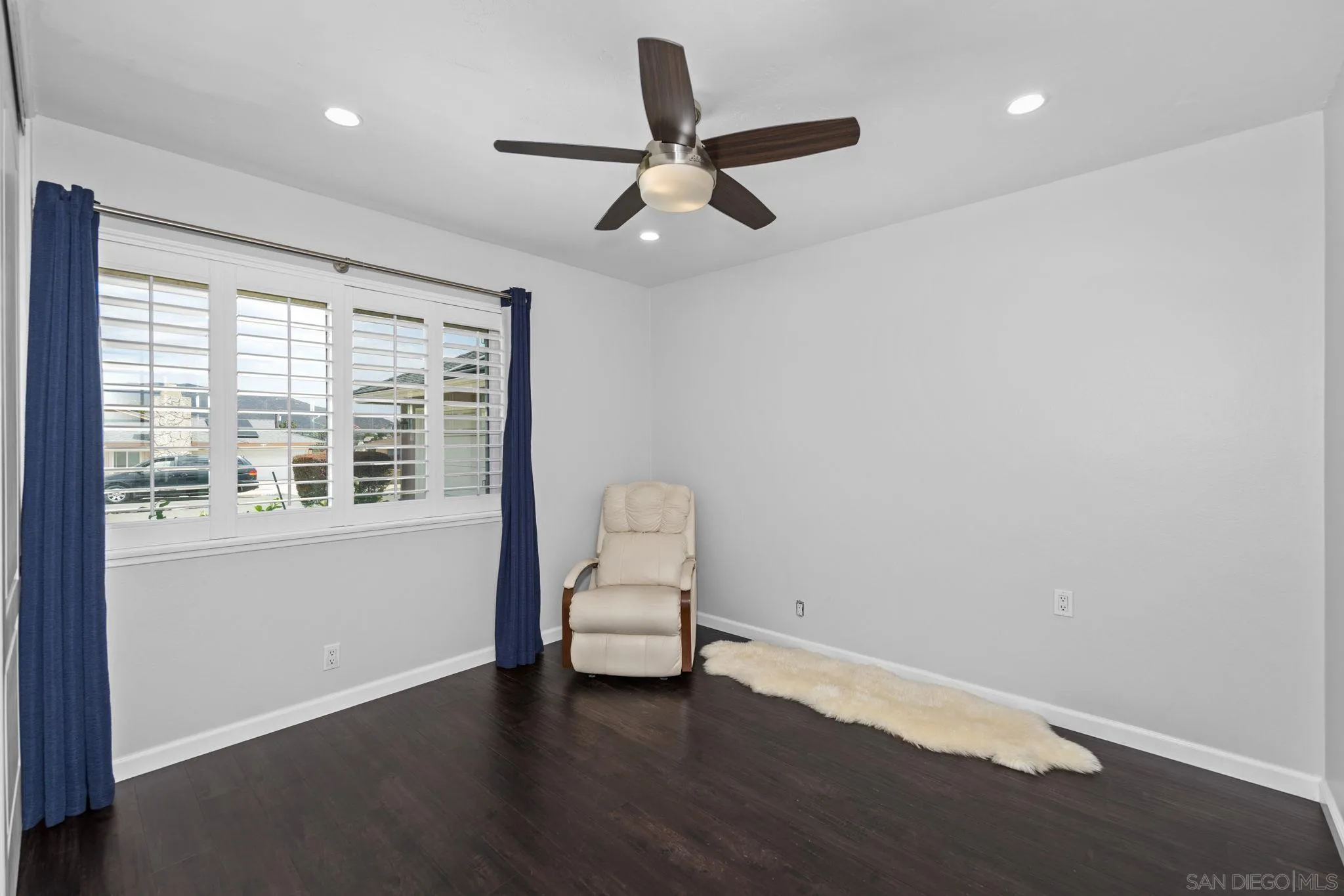 7943 June Lake Dr.
