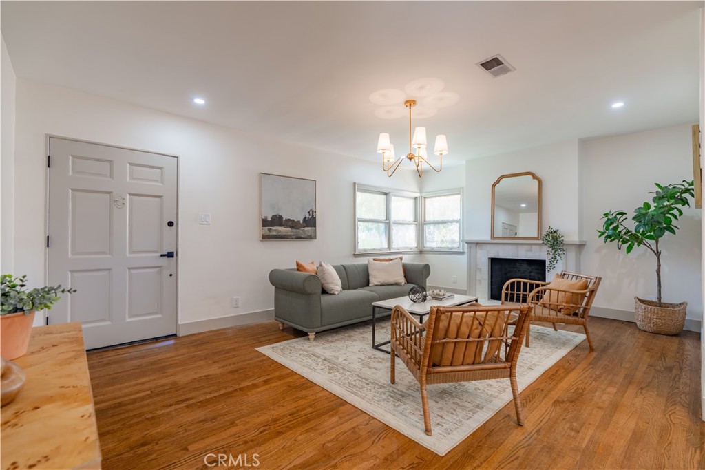 3628 Gardenia Avenue