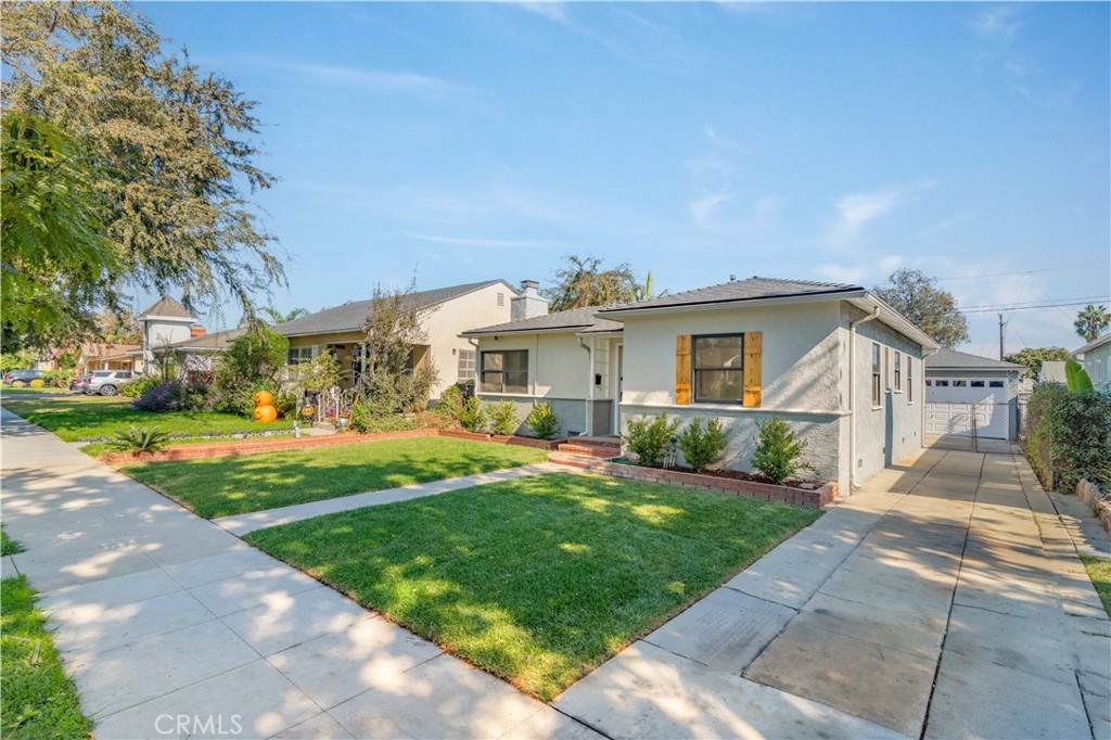 3628 Gardenia Avenue