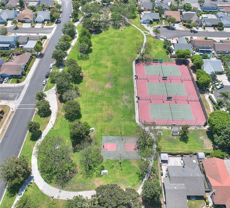 14711 Pepper Tree Circle