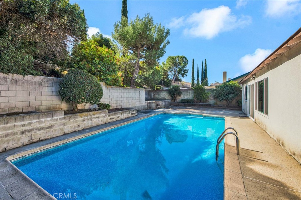 18614 Yellowbluff Place