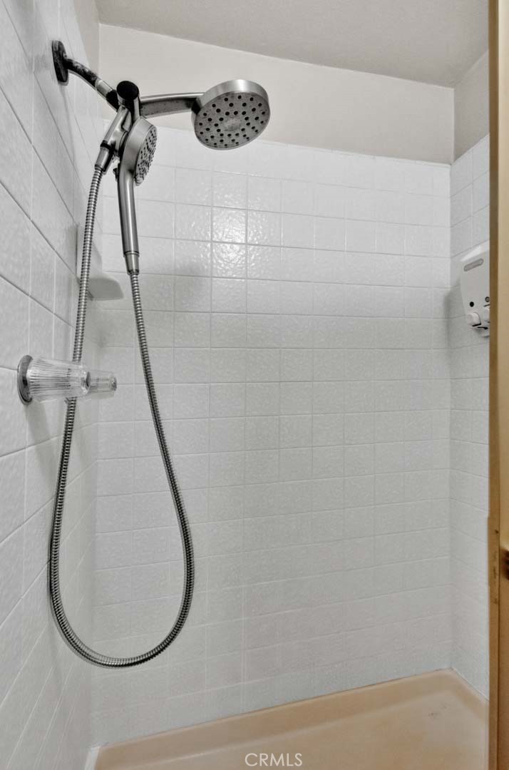 14602 Devonshire Avenue