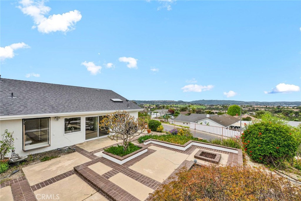 25141 Nueva Vista Drive