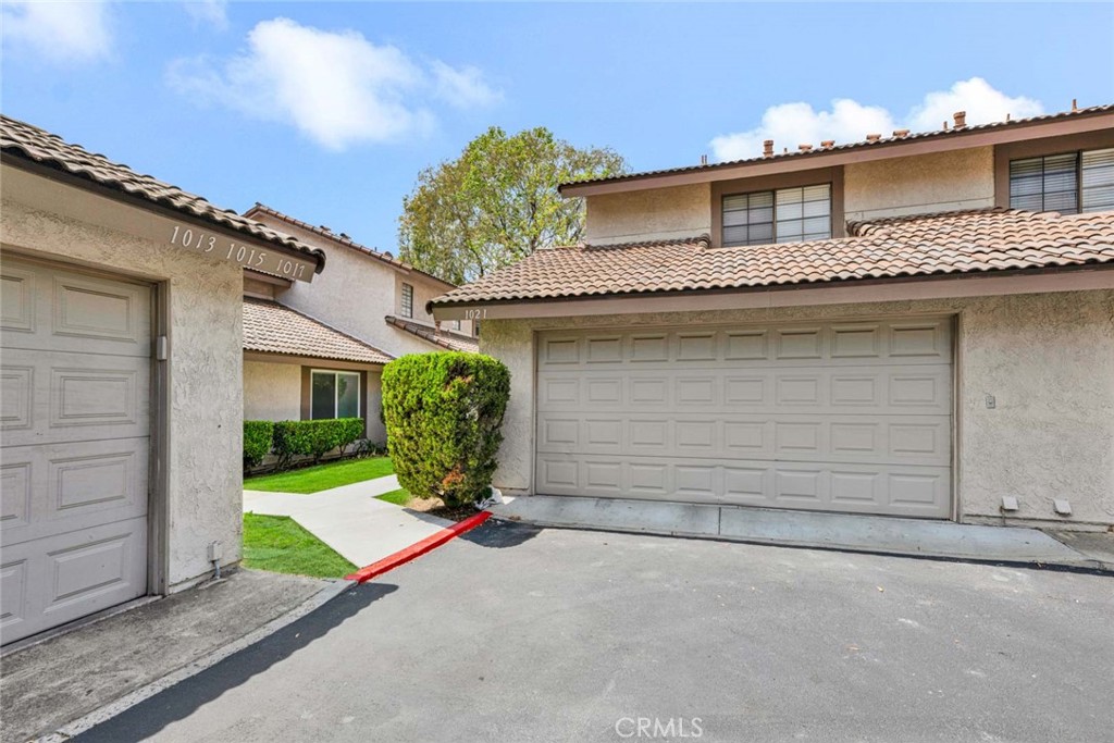 1021 Carmel Circle