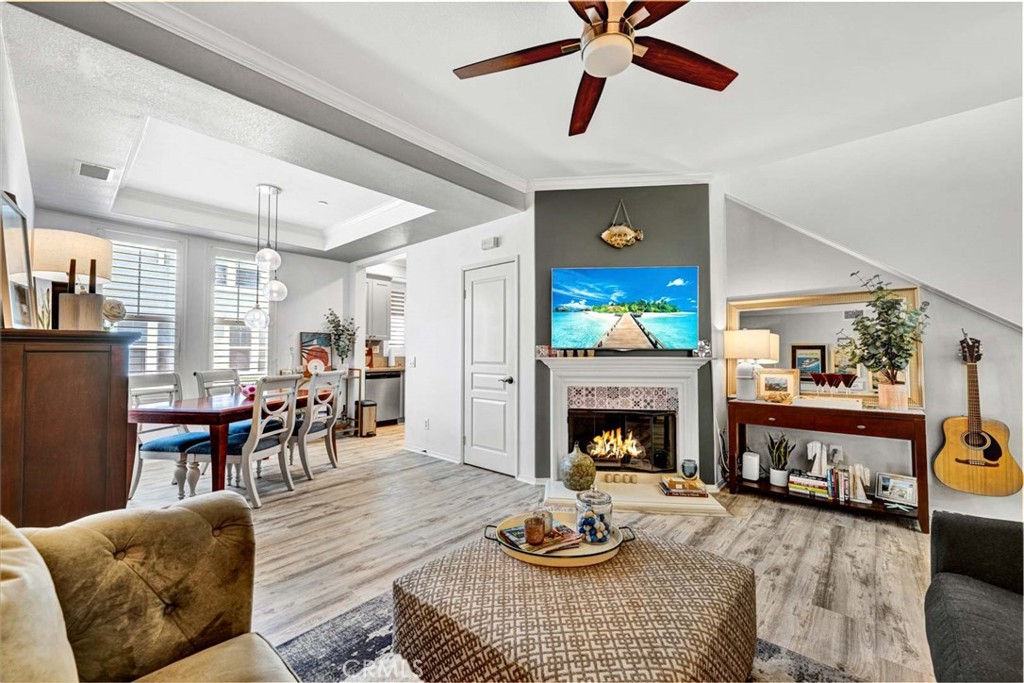 98 Hinterland Way