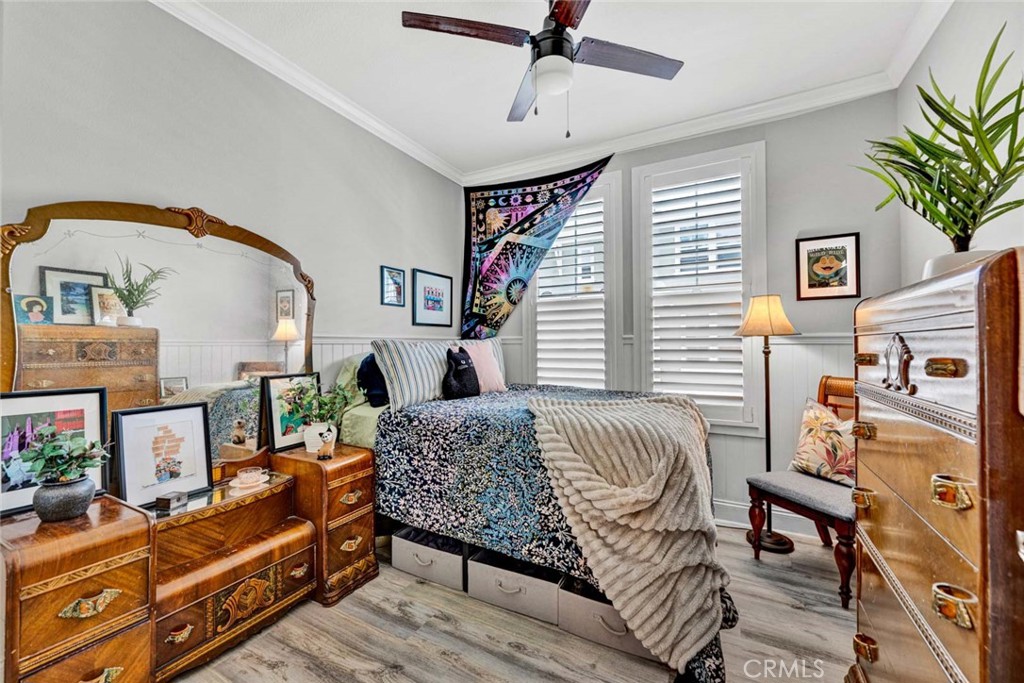 98 Hinterland Way