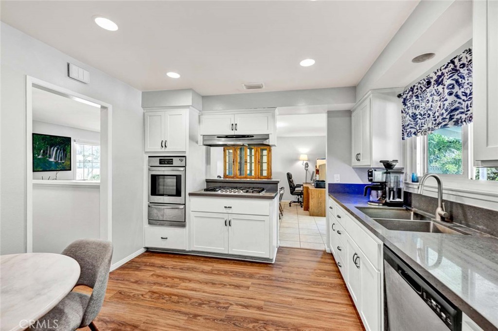 511 Pepper Tree Drive