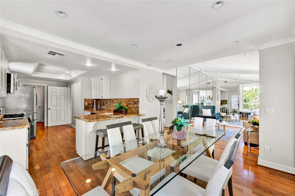 12 Chelsea Pointe