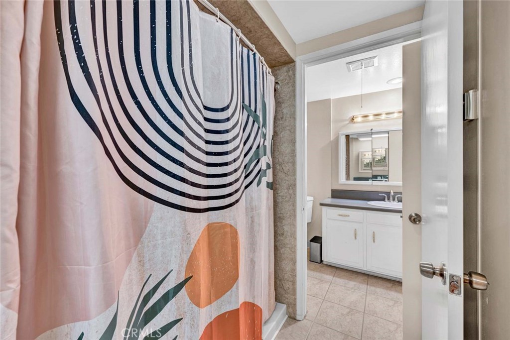 336 Avenida Sevilla B