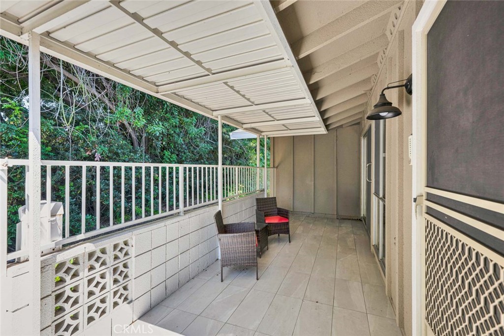 336 Avenida Sevilla B