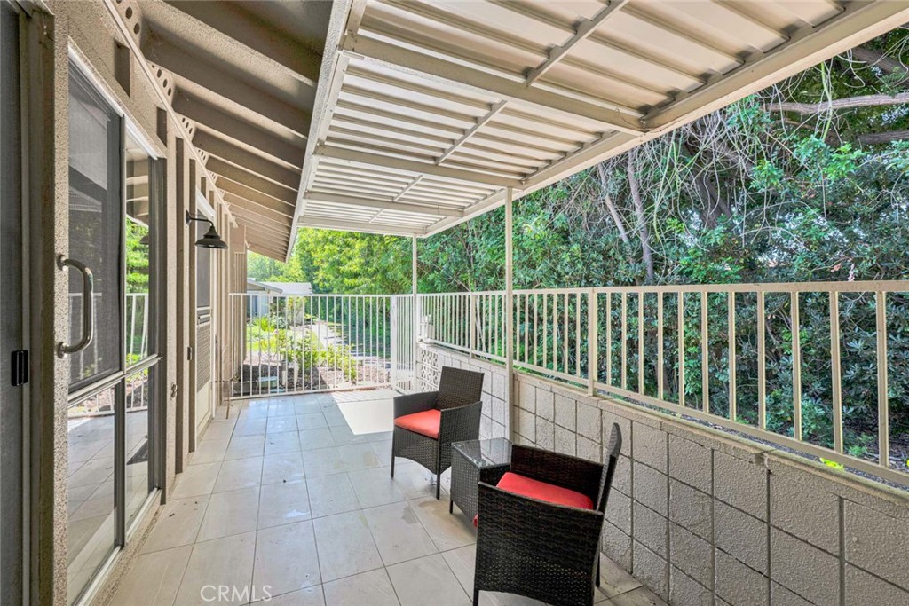 336 Avenida Sevilla B