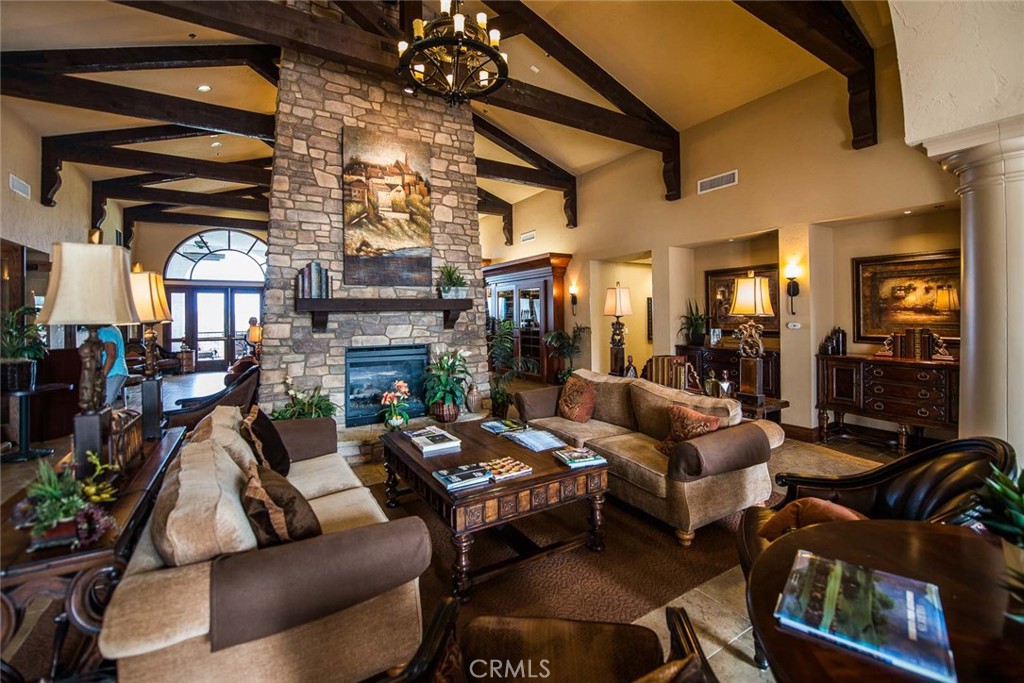 336 Avenida Sevilla B