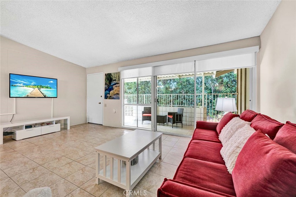 336 Avenida Sevilla B