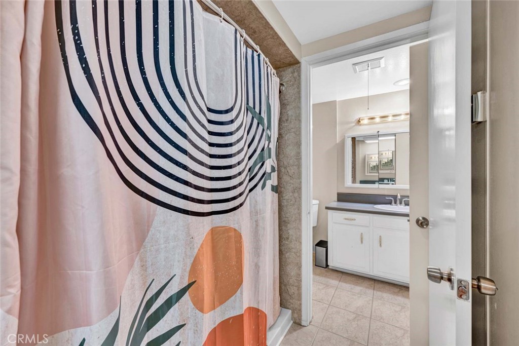 336 Avenida Sevilla B