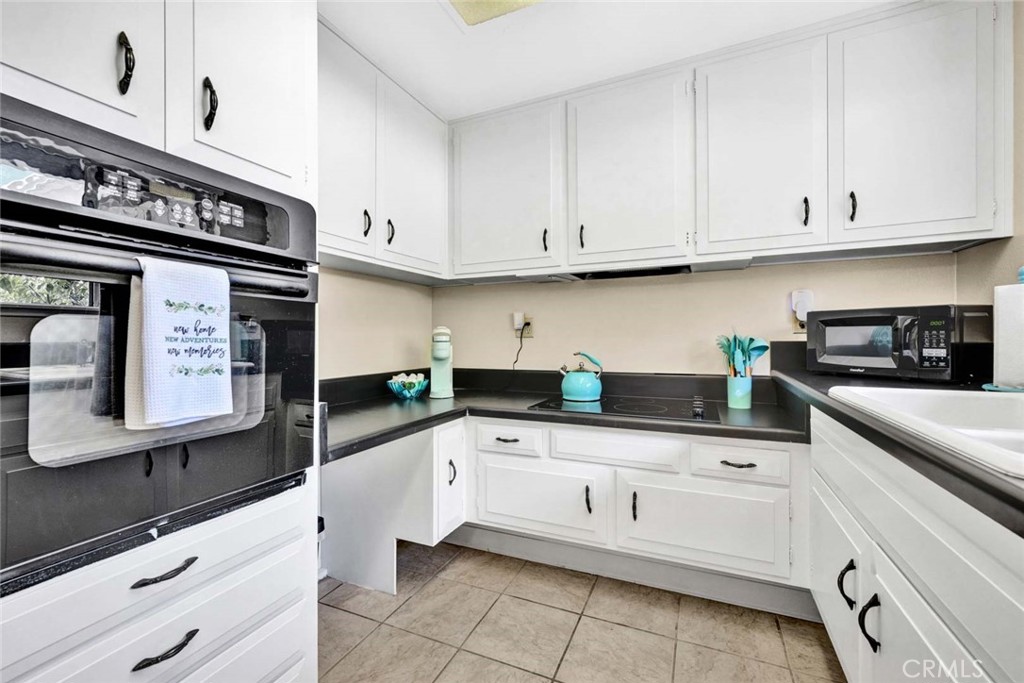 336 Avenida Sevilla B