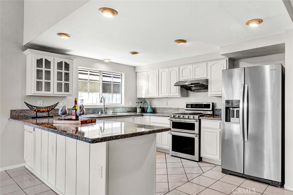 14232 Matisse Avenue