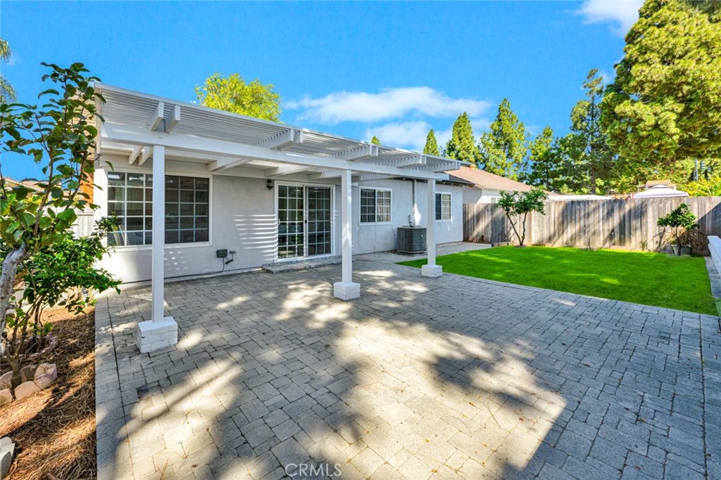 14232 Matisse Avenue