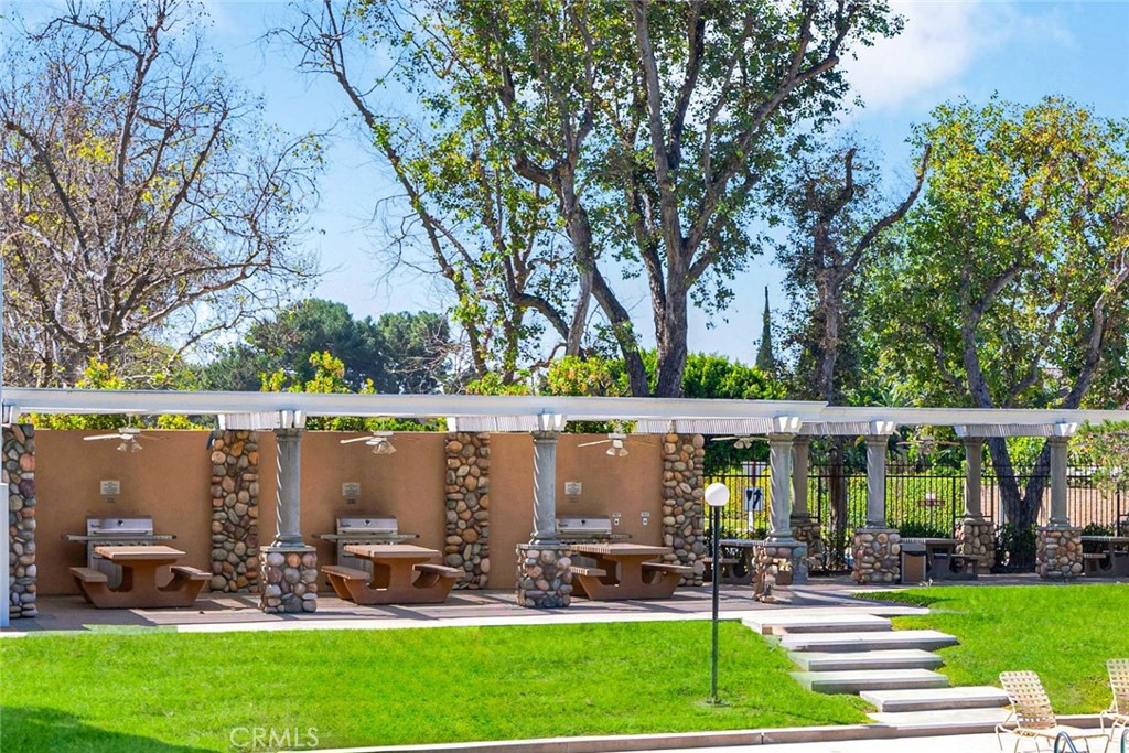 14232 Matisse Avenue