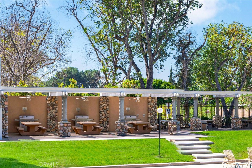 14232 Matisse Avenue