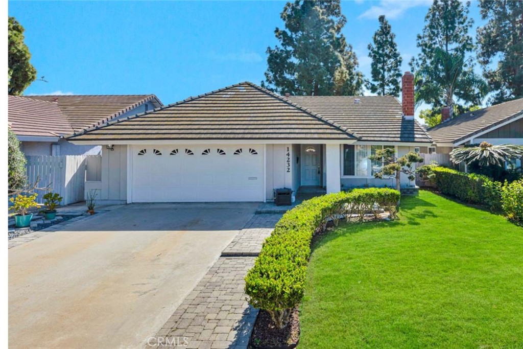 14232 Matisse Avenue