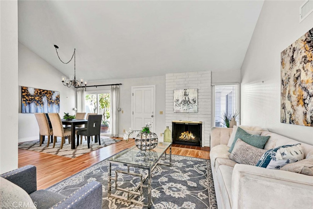 16 Woodpine Drive