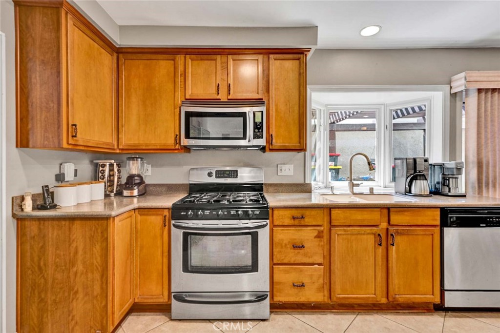 14211 Cherrywood