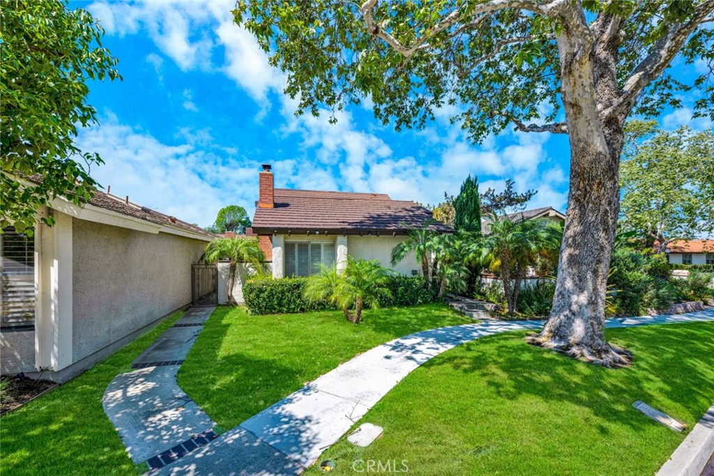 14211 Cherrywood