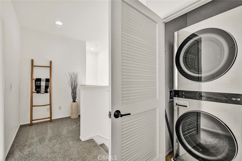 3009 E Pacific Coast