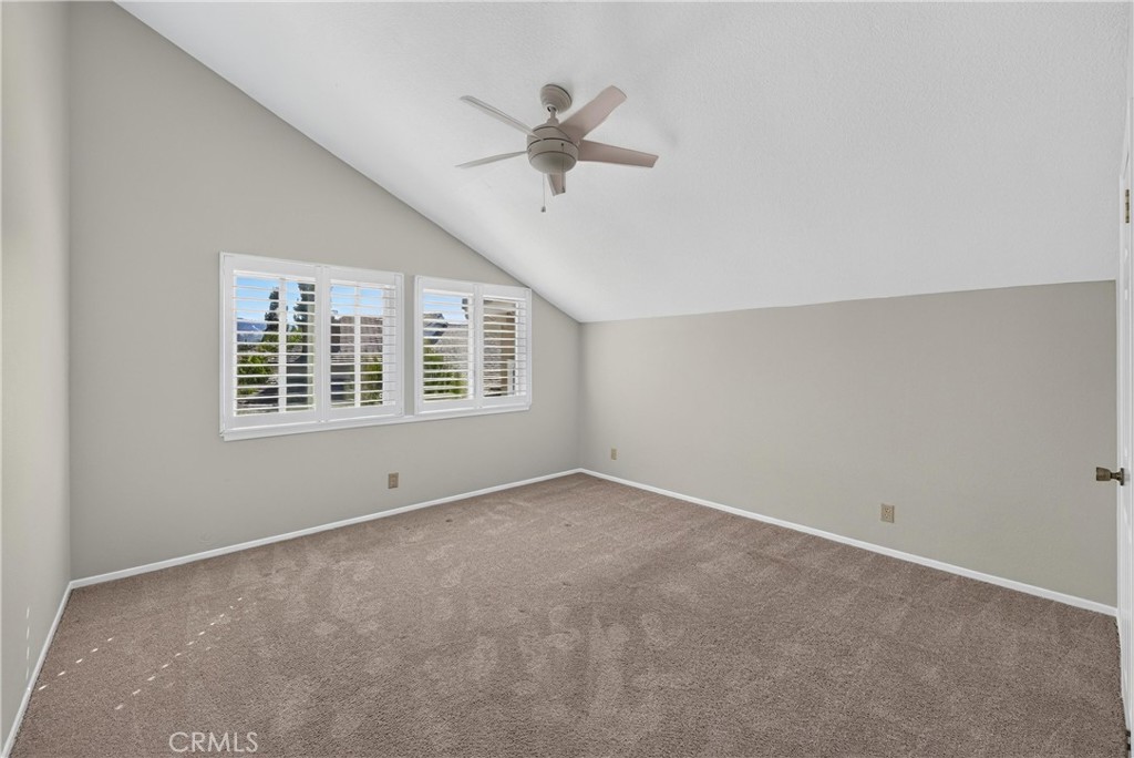 2935 Bluebell Ave